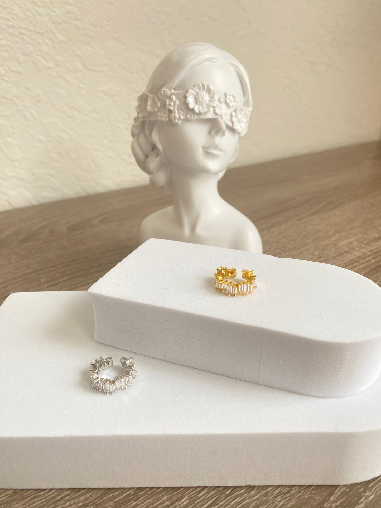 Ear cuff Earrings
