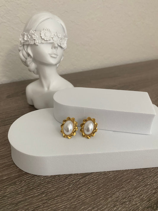 Tini Earrings